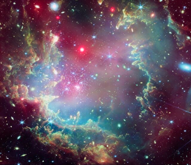 NGC 602 యొక్క మిశ్రమ చిత్రం